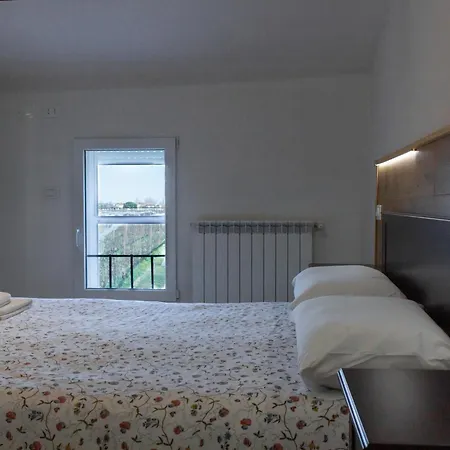 בית חווה Valpagliaro *