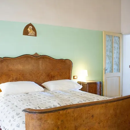 בית חווה Valpagliaro *