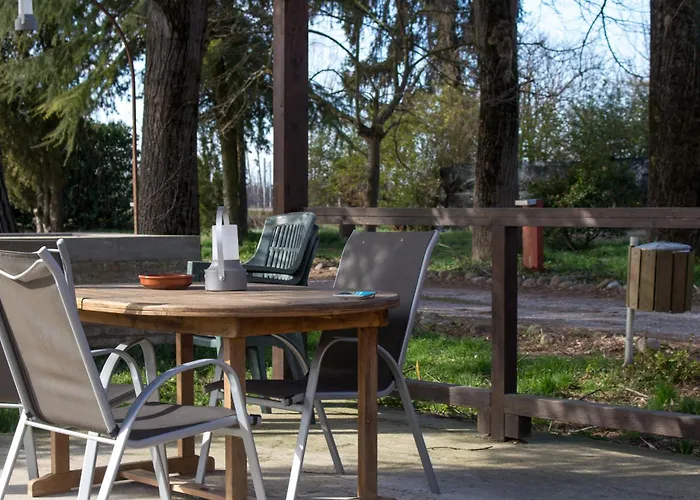 Valpagliaro 农家乐 *